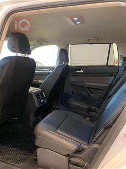 ڤۆڵکسواگن ئەتلەس